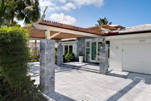 Deep Blue Antiqued Pavers and Custom Groove Columns