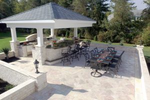 Crema Eda® Rosa Antiqued French Pattern Pavers