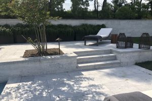 Deep Blue® Sandblasted Straight Edge Treads