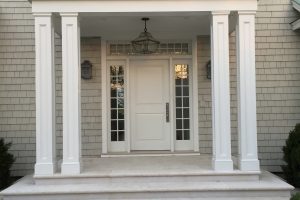 Grano® Sandblasted Bullnose Treads