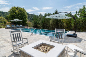 Takoma Silver® French Pattern Antiqued paired with Afyon Cloud® Sandblasted for Coping and Firepit Caps